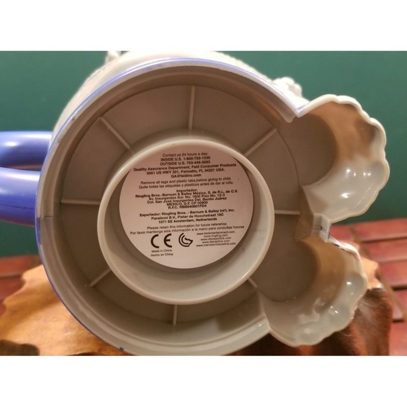 Ringling Brothers Barnum & Bailey Circus Elephant Plastic Mug - Picture 8 of 8